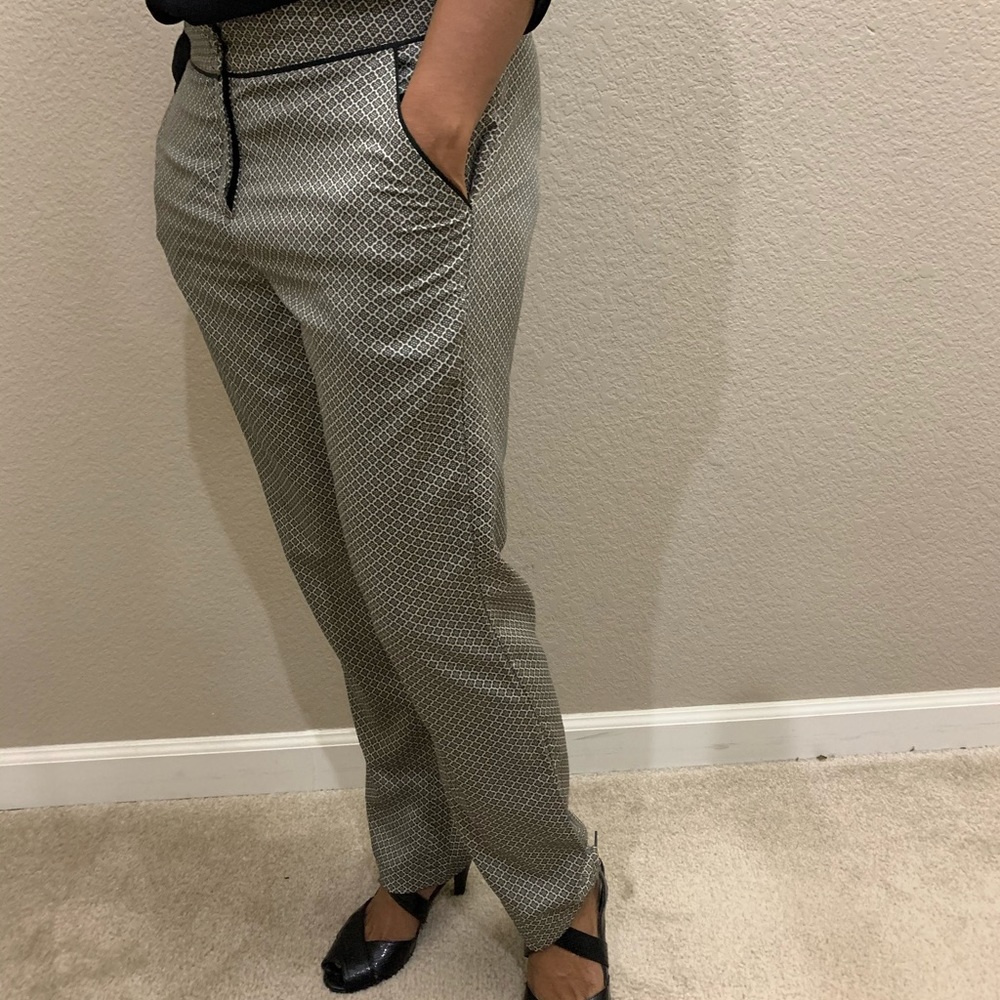 TopShop black and white print pants size 6